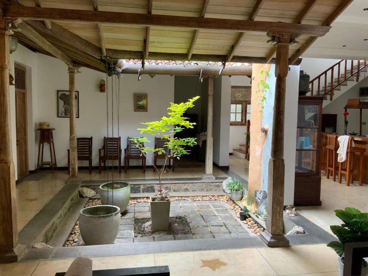 Lali Villa & Fruit Garden Galle Buitenkant foto