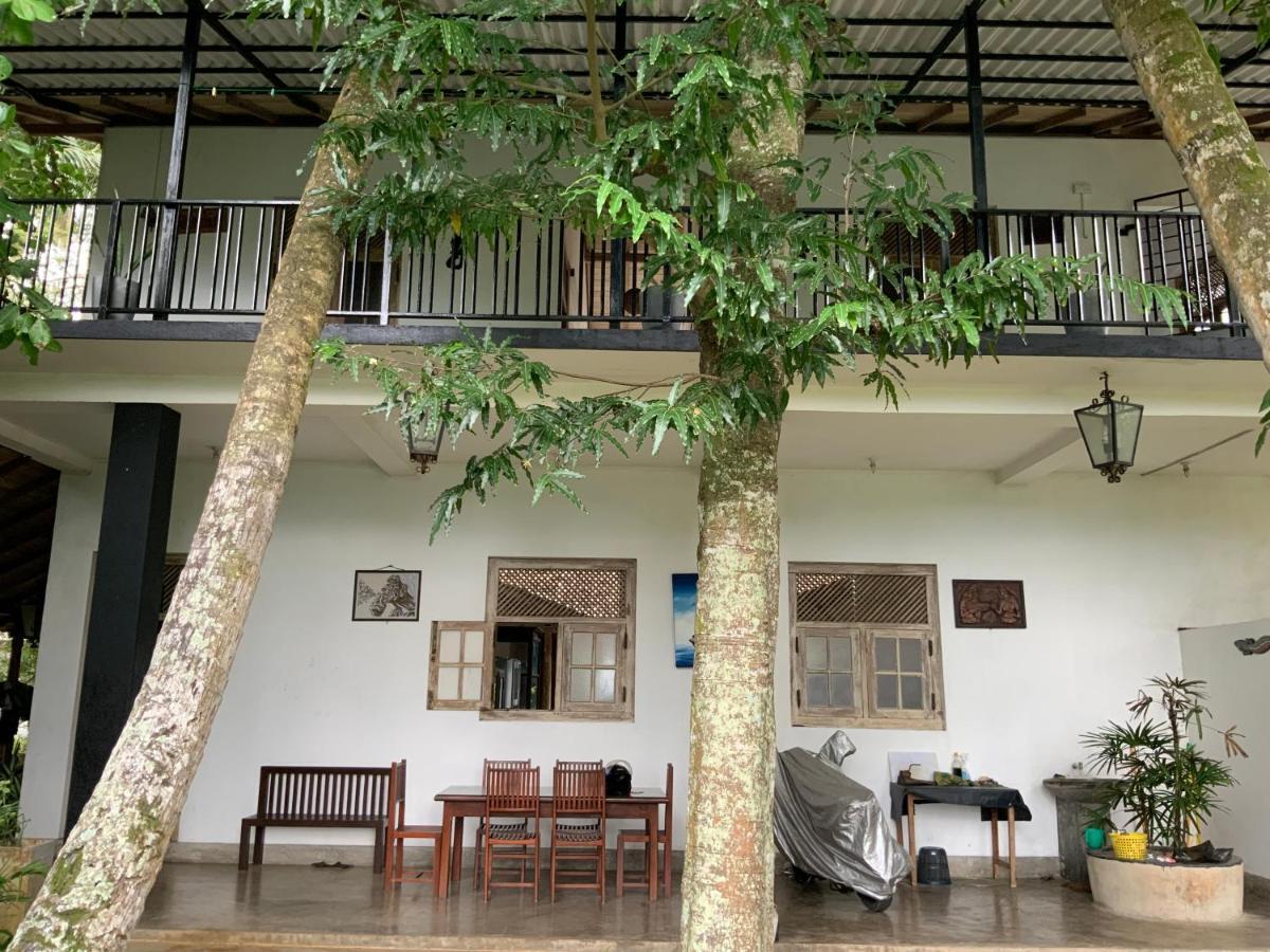 Lali Villa & Fruit Garden Galle Buitenkant foto