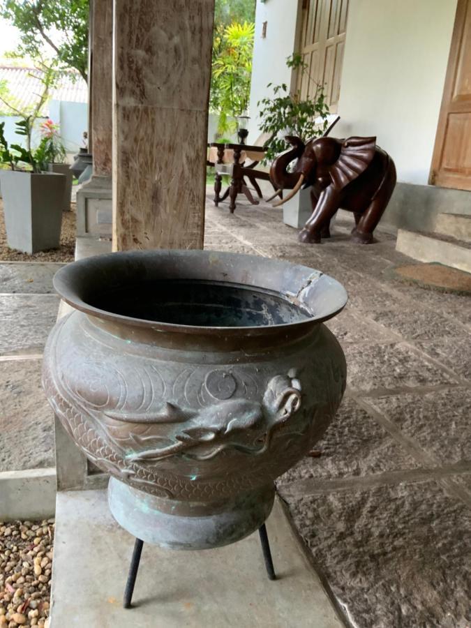 Lali Villa & Fruit Garden Galle Buitenkant foto