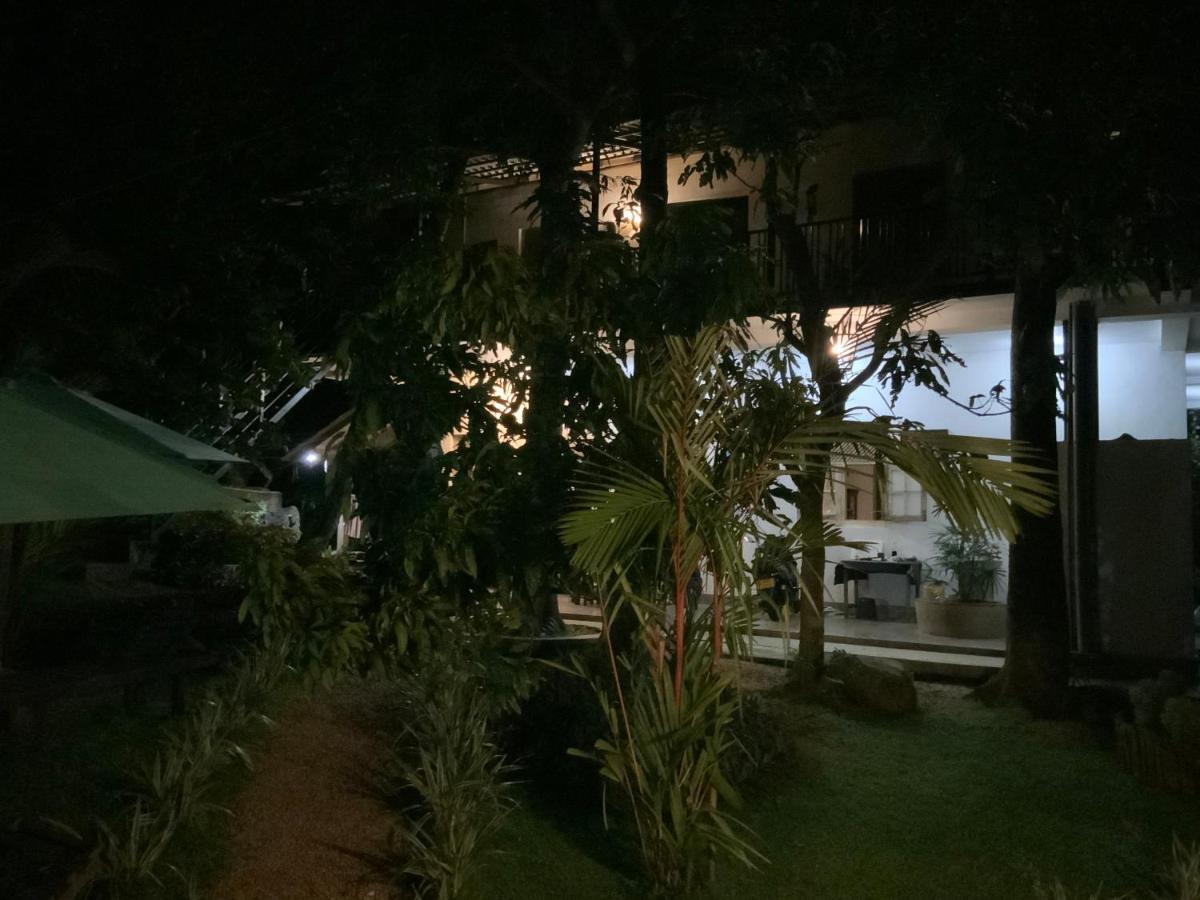 Lali Villa & Fruit Garden Galle Buitenkant foto